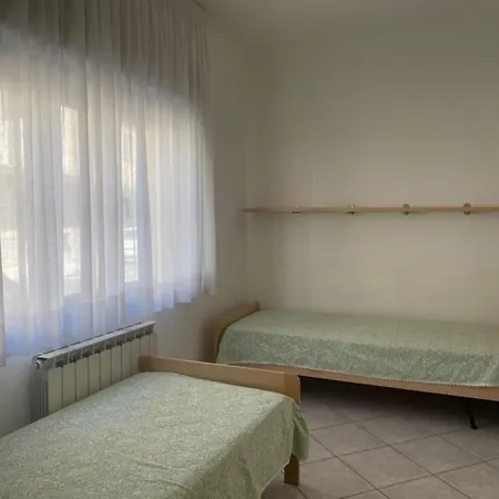 Sea Breeze In Apartamento Grado